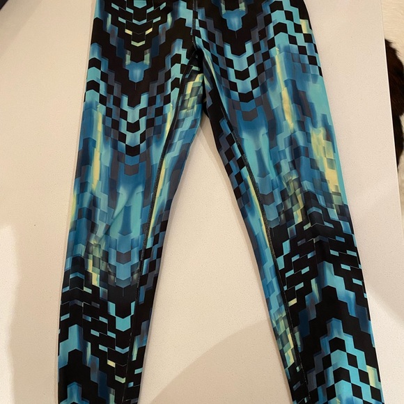 ASICS Cool Graphic Leggings - Picture 6 of 6